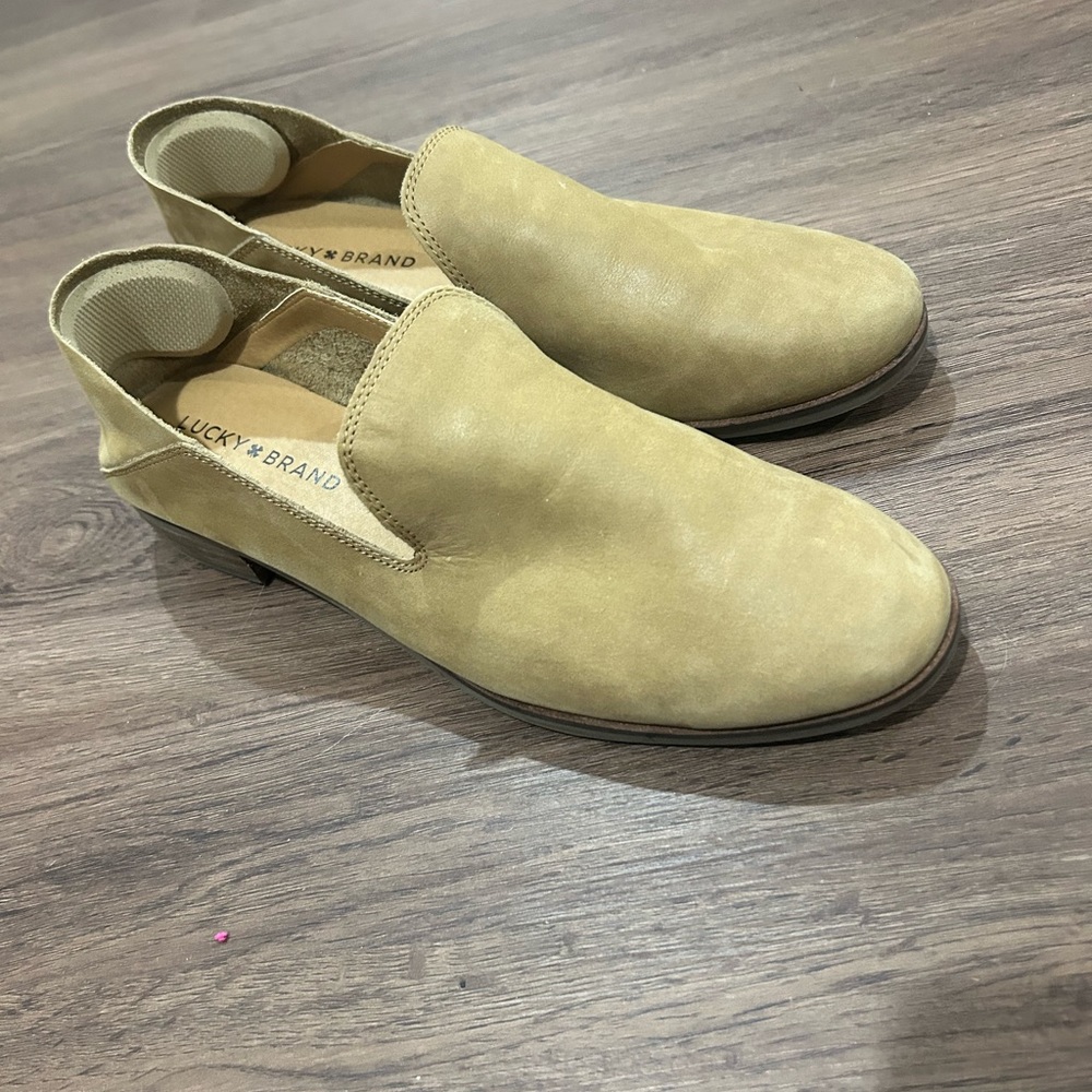 Lucky Brand Leather Flats